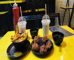 Nilakshi Sonowal -  Hotel & Restaurant Influencer